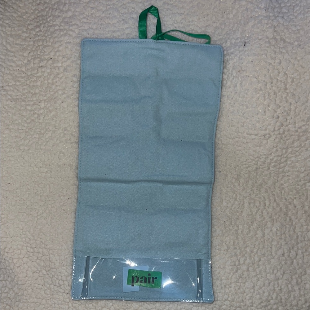 Pair Eyewear Wall Hanger Organizer